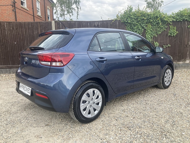 Kia Rio 1 - U386