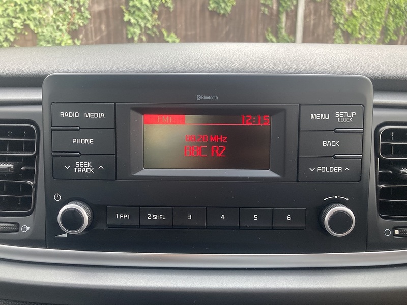 Kia Rio 1 - U386