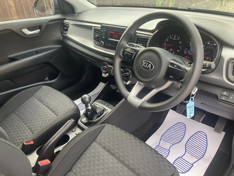 Kia Rio 1 - U386