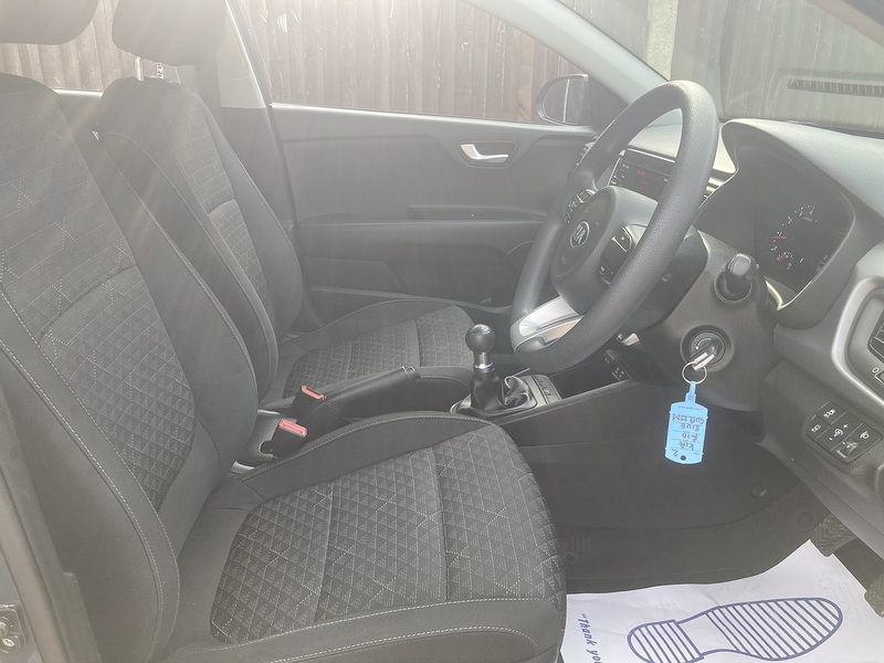 Kia Rio 1 - U386