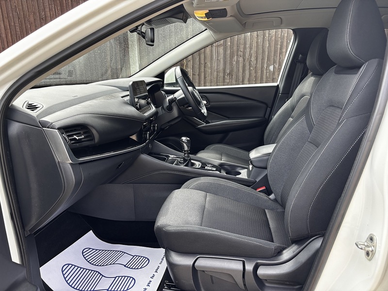 Nissan Qashqai DIG-T MHEV N-Connecta - U388