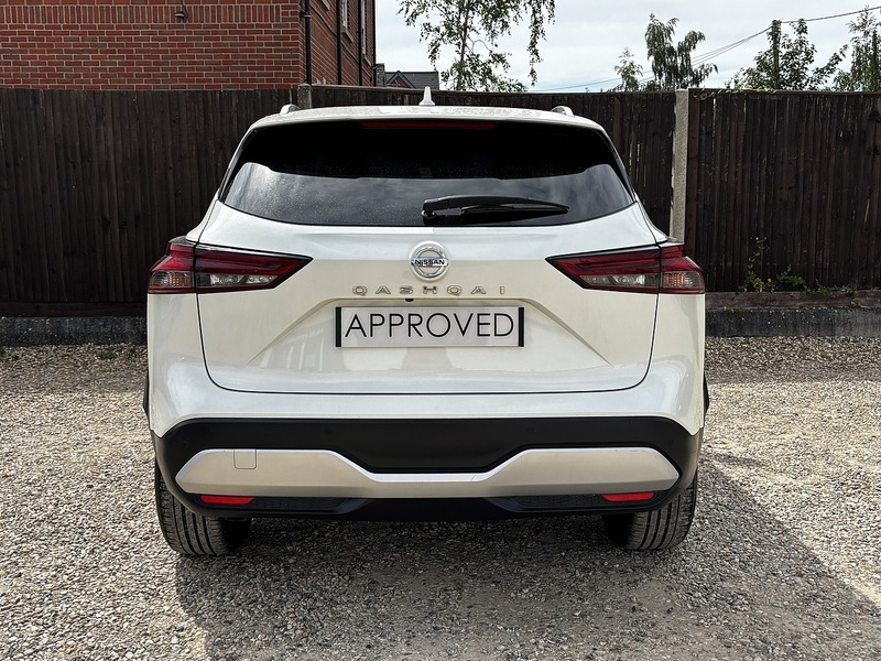 Nissan Qashqai DIG-T MHEV N-Connecta - U388
