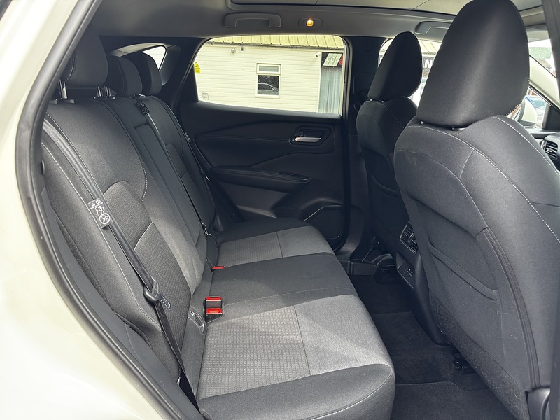 Nissan Qashqai DIG-T MHEV N-Connecta - U388