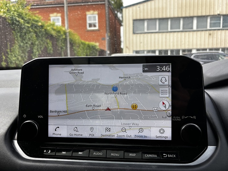 Nissan Qashqai DIG-T MHEV N-Connecta - U388