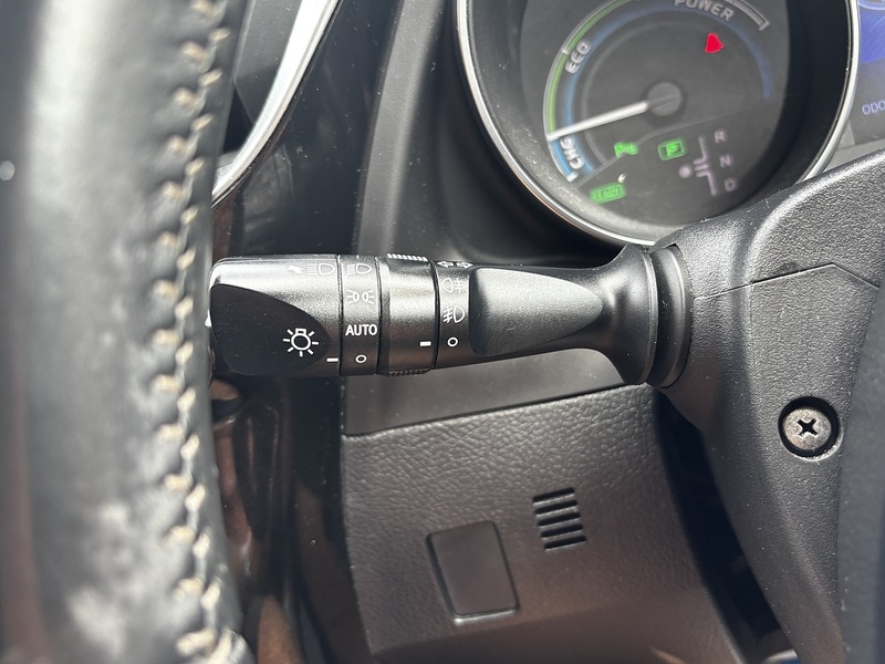Toyota Auris VVT-h Excel - U390