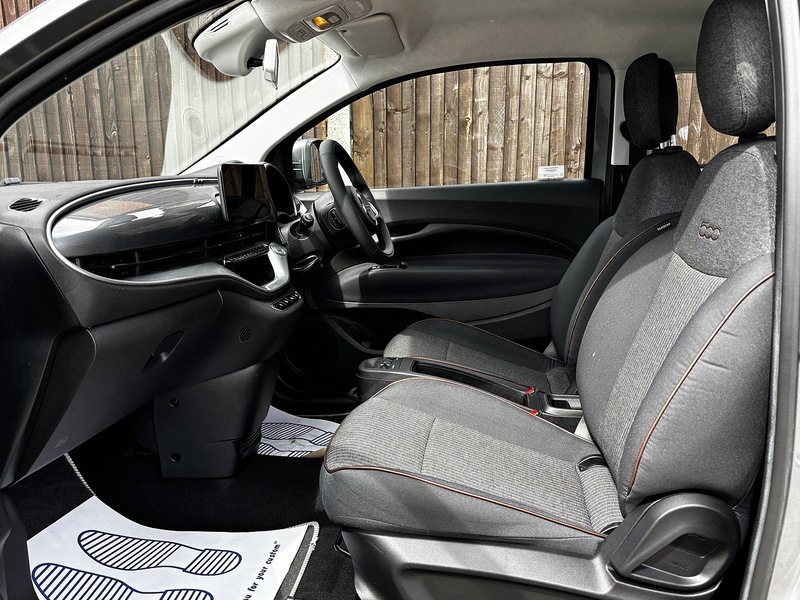 Fiat 500e Icon - U394
