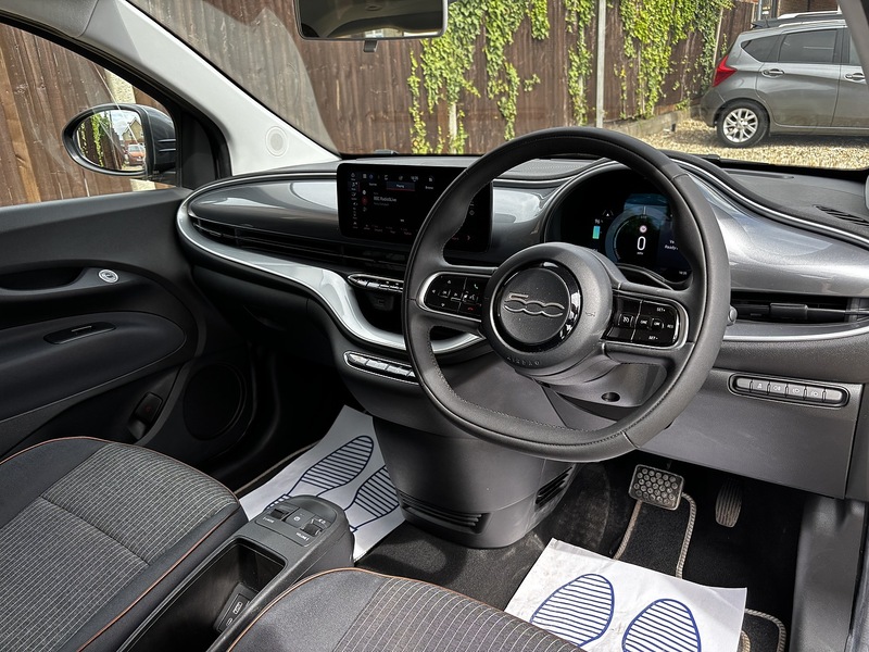 Fiat 500e Icon - U394