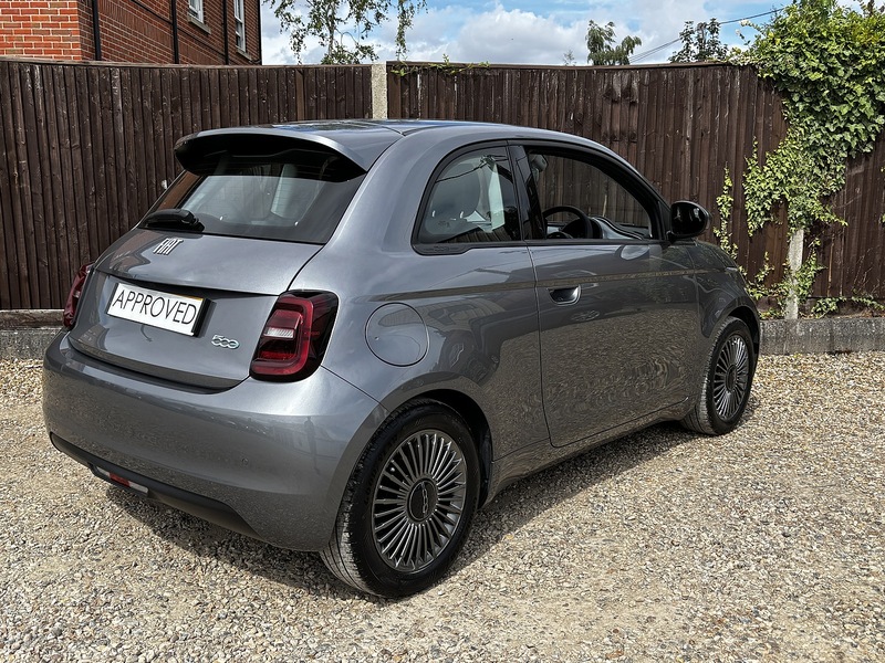 Fiat 500e Icon - U394