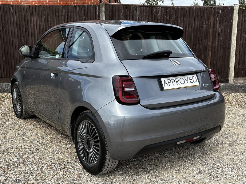 Fiat 500e Icon - U394