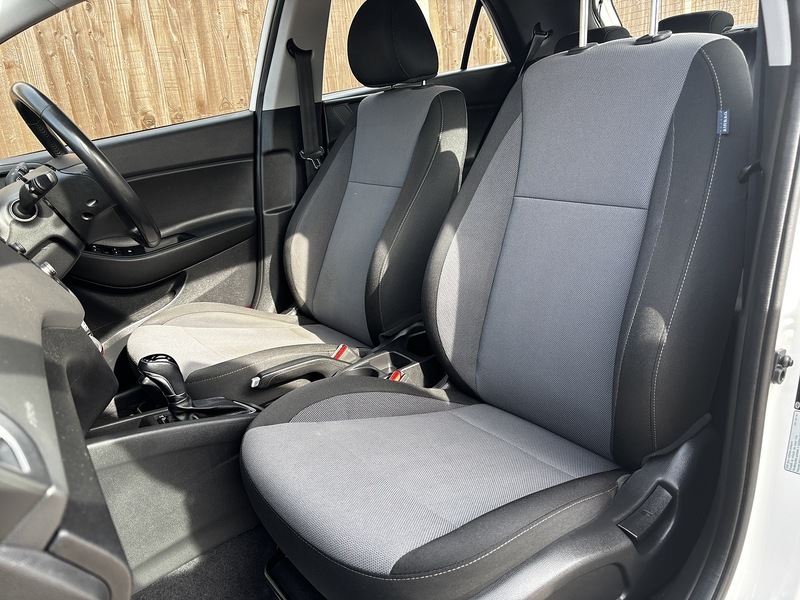 Hyundai i20 T-GDi SE - U399
