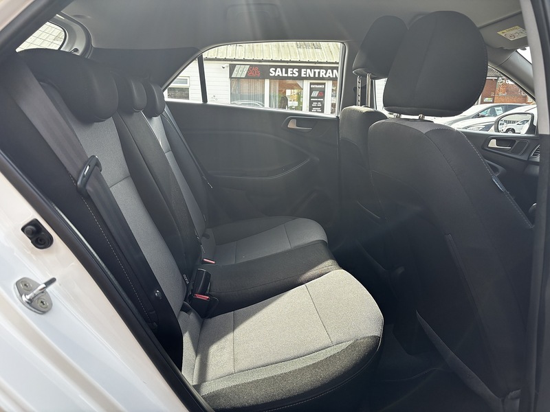 Hyundai i20 T-GDi SE - U399