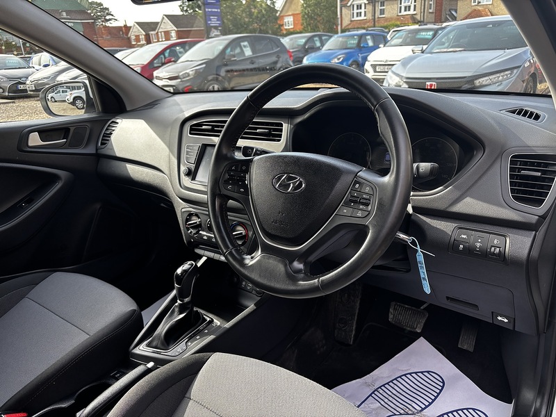 Hyundai i20 T-GDi SE - U399