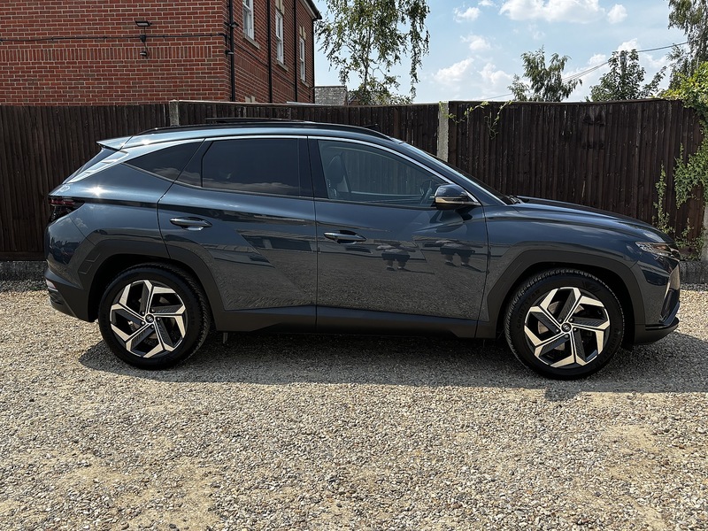 Hyundai TUCSON T-GDi Ultimate - U405