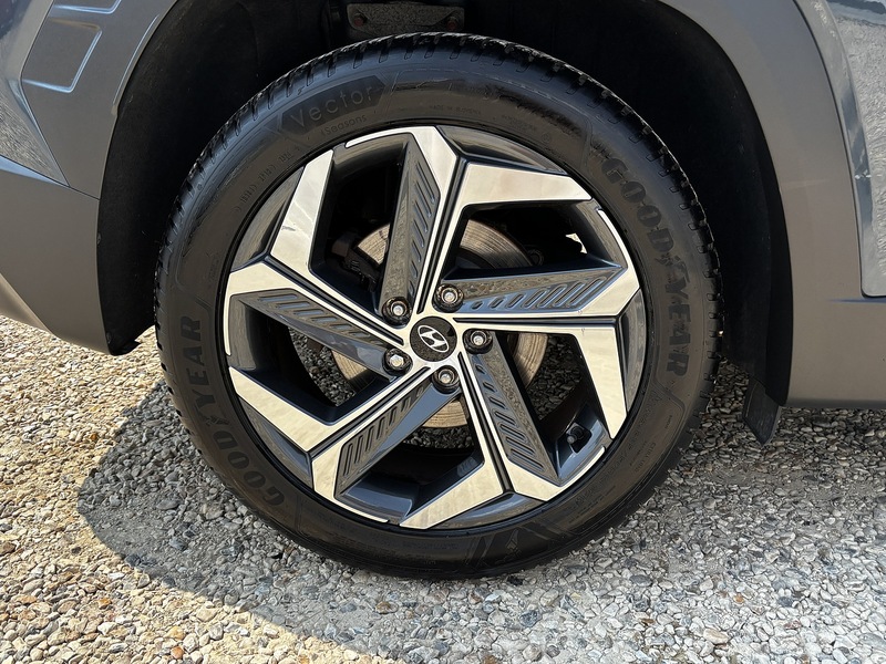 Hyundai TUCSON T-GDi Ultimate - U405