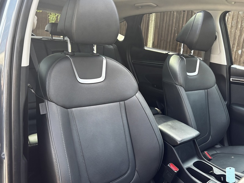 Hyundai TUCSON T-GDi Ultimate - U405