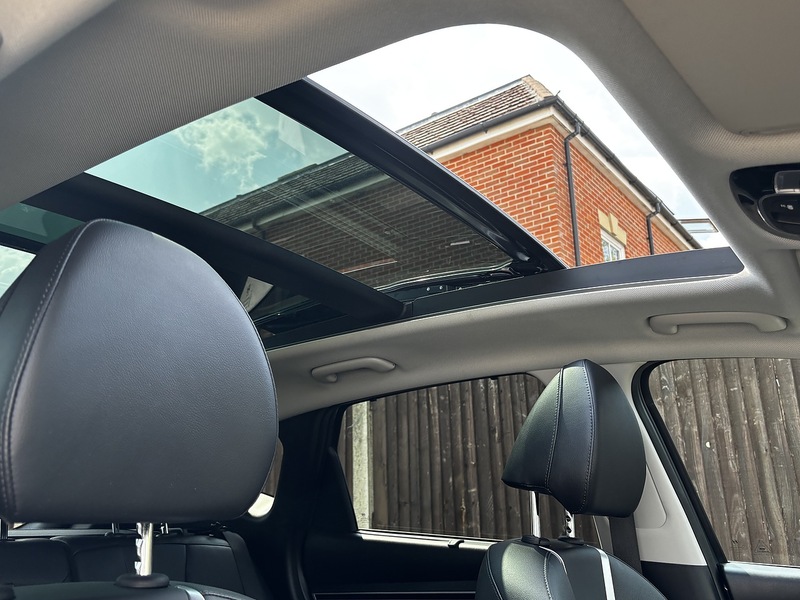 Hyundai TUCSON T-GDi Ultimate - U405