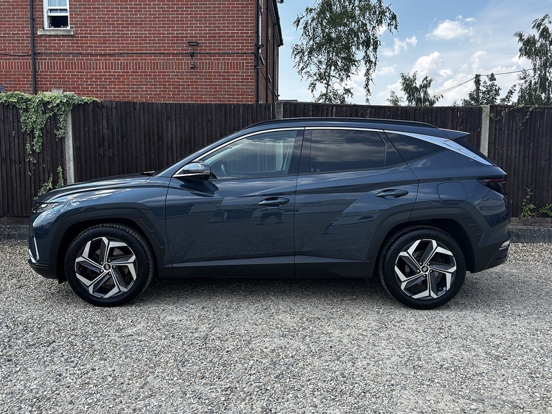 Hyundai TUCSON T-GDi Ultimate - U405