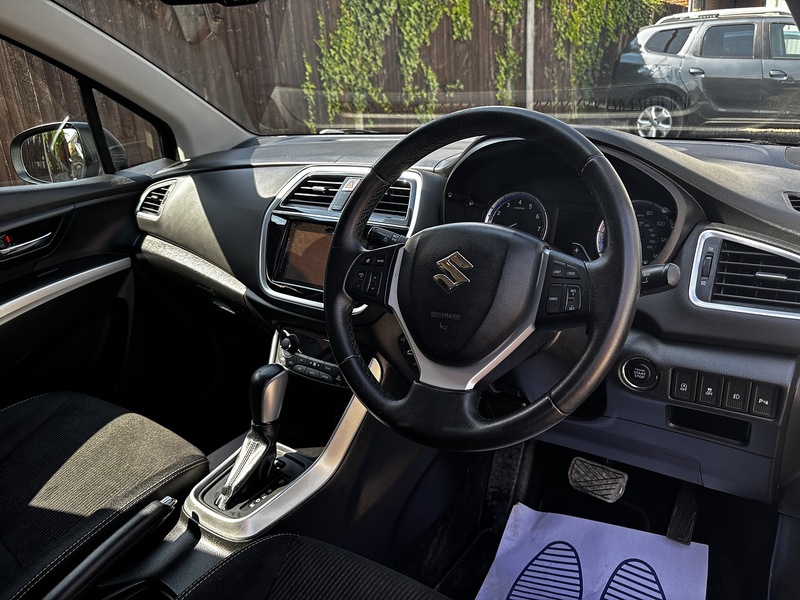 Suzuki SX4 S-Cross Boosterjet SZ-T - U407