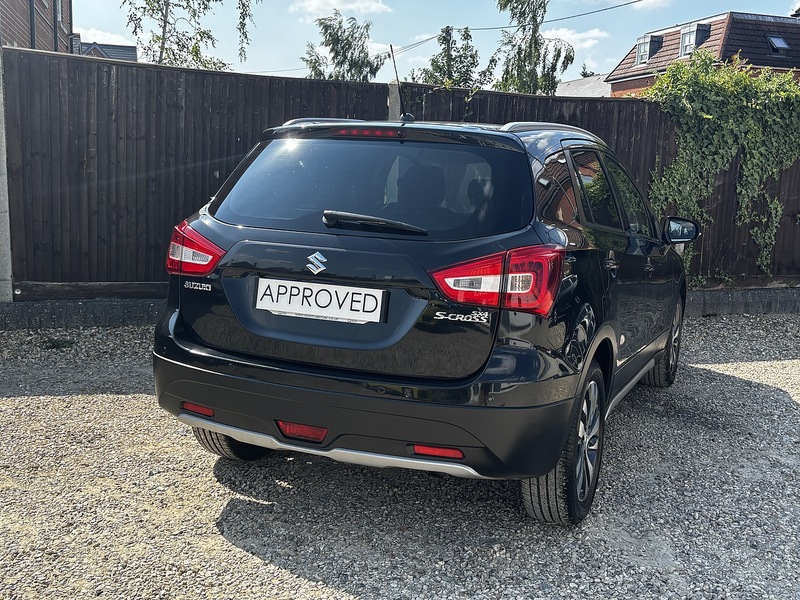 Suzuki SX4 S-Cross Boosterjet SZ-T - U407