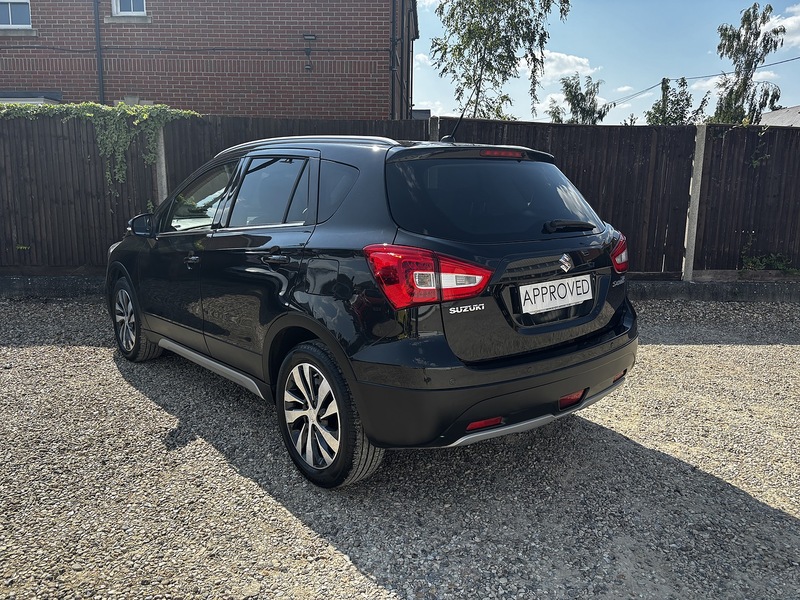Suzuki SX4 S-Cross Boosterjet SZ-T - U407