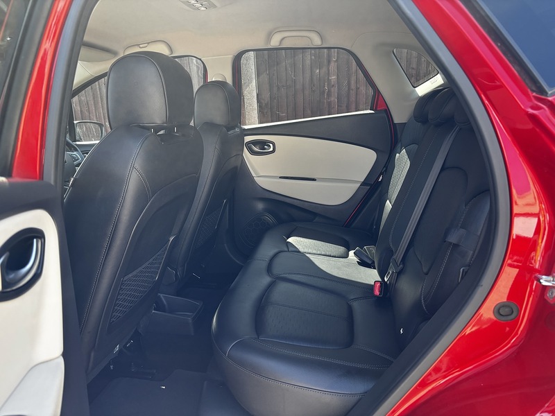 Renault Captur TCe ENERGY Signature X Nav - U408