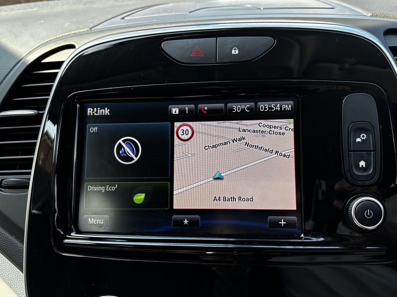 Renault Captur TCe ENERGY Signature X Nav - U408