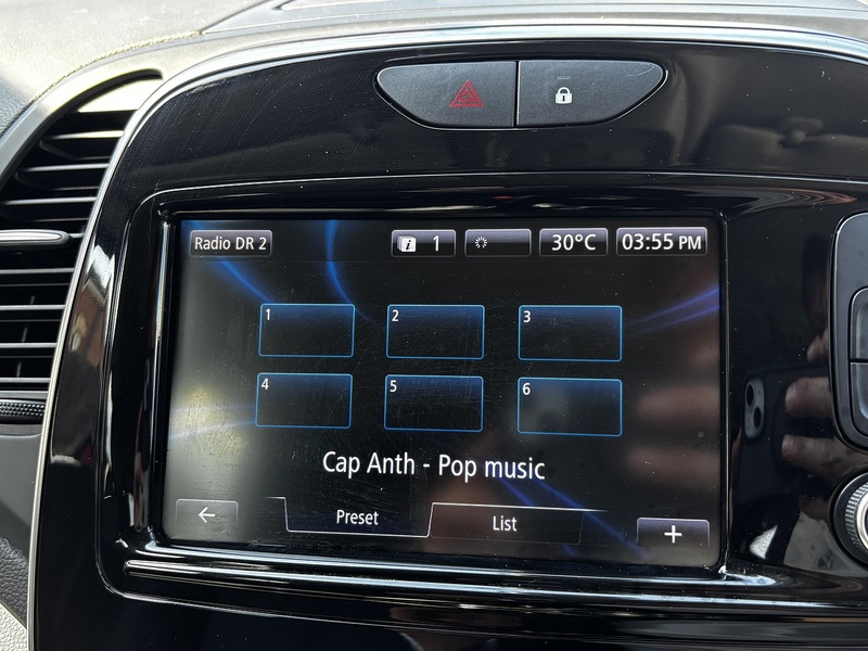 Renault Captur TCe ENERGY Signature X Nav - U408