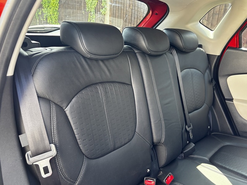 Renault Captur TCe ENERGY Signature X Nav - U408