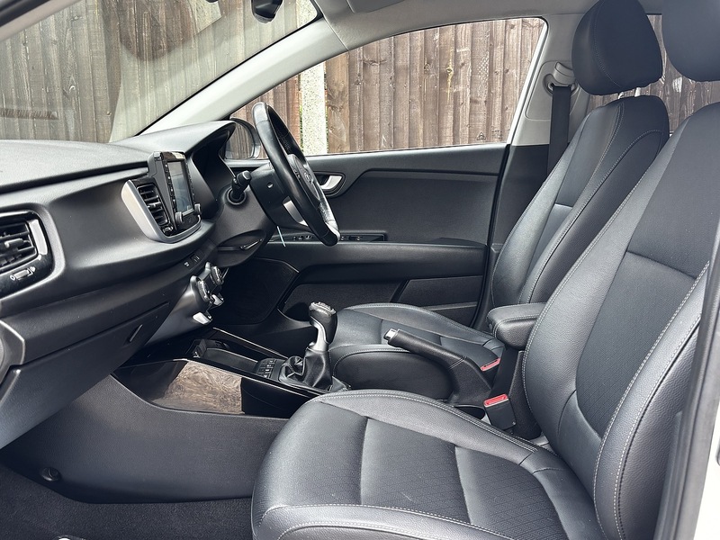 Kia Rio T-GDi 3 - U409
