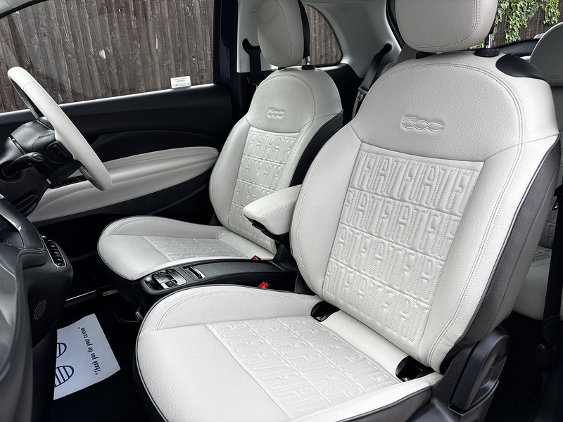 Fiat 500e La Prima - U428