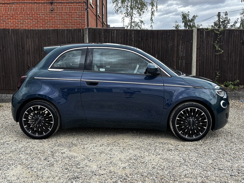 Fiat 500e La Prima - U428