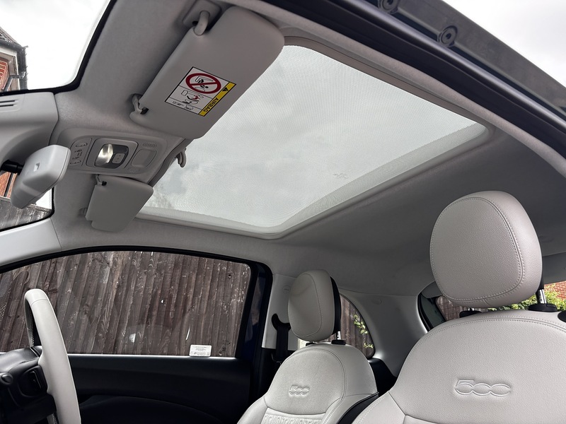 Fiat 500e La Prima - U428