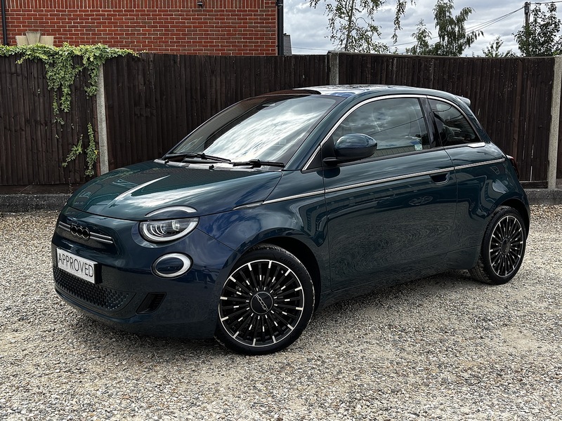 Fiat 500e La Prima - U428