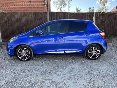 Toyota Yaris 1.4i ecoFLEX Energy Hatchback 5dr Petrol Easytronic Euro 6 (s/s) (a/c) (90 ps)