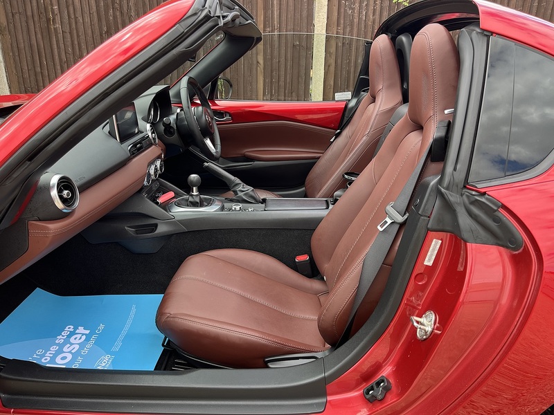 Mazda MX-5 RF SKYACTIV-G Sport Nav - U434