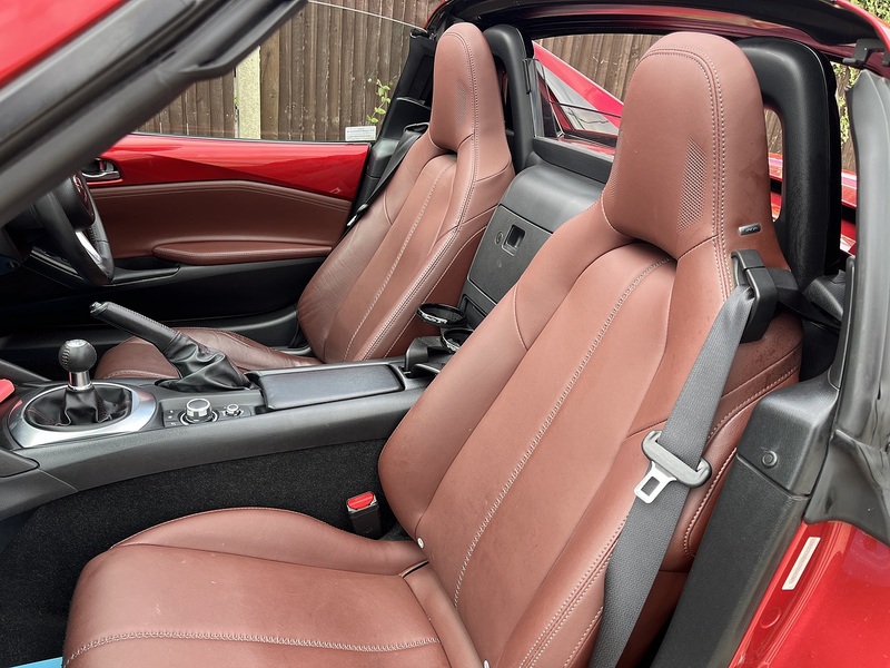 Mazda MX-5 RF SKYACTIV-G Sport Nav - U434
