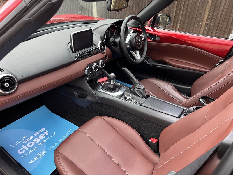 Mazda MX-5 RF SKYACTIV-G Sport Nav - U434