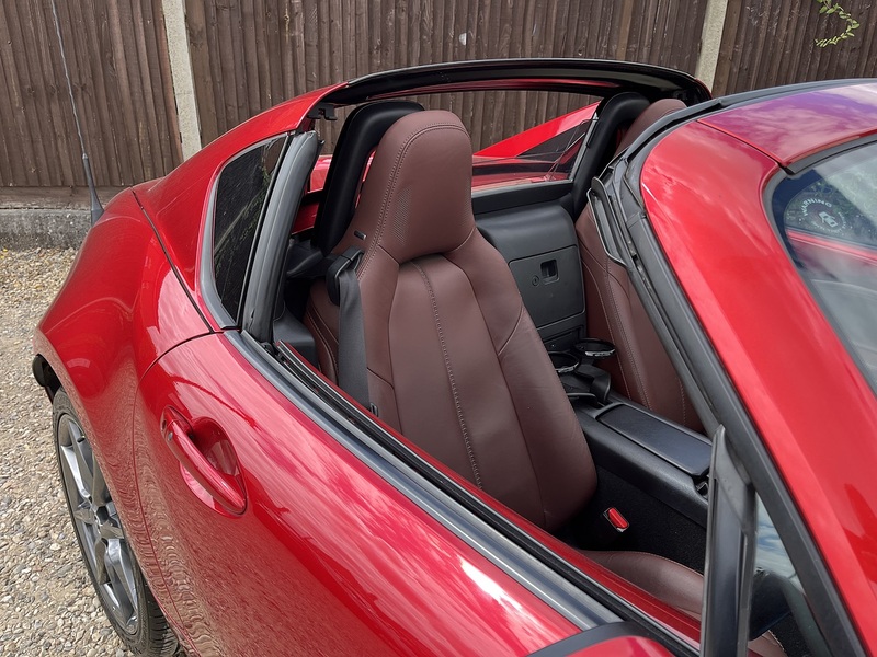 Mazda MX-5 RF SKYACTIV-G Sport Nav - U434