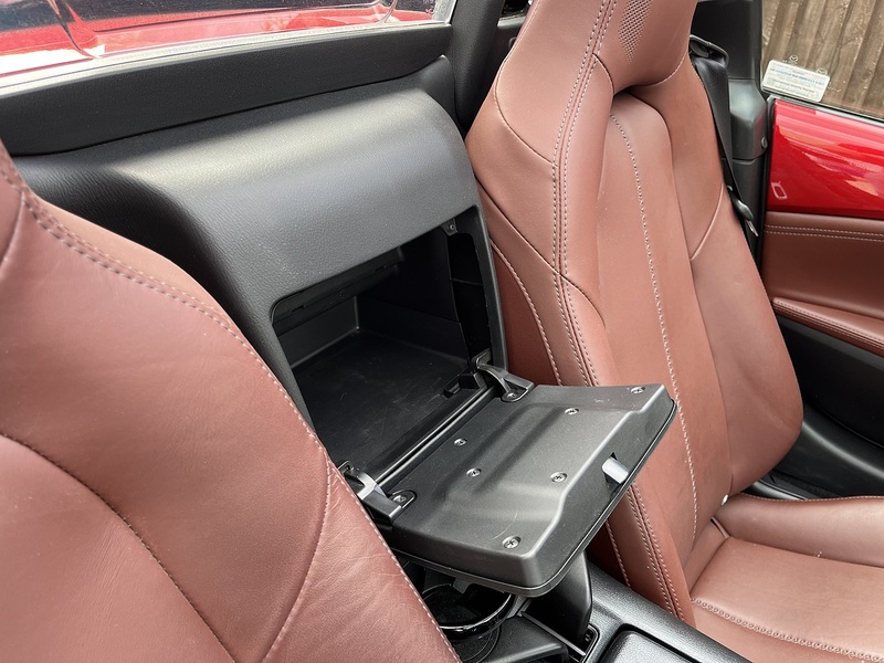 Mazda MX-5 RF SKYACTIV-G Sport Nav - U434