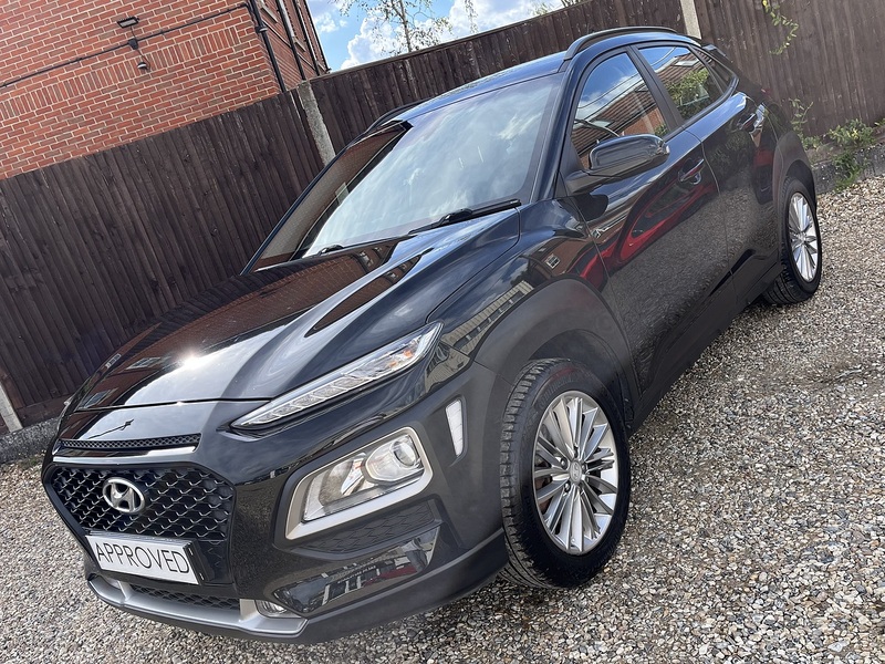 Hyundai KONA T-GDi SE - U450