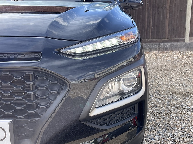 Hyundai KONA T-GDi SE - U450