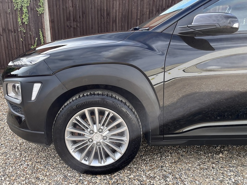 Hyundai KONA T-GDi SE - U450