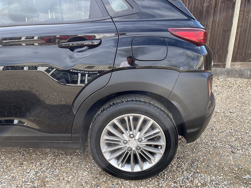 Hyundai KONA T-GDi SE - U450