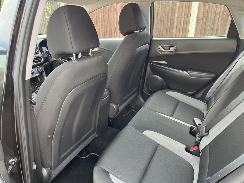 Hyundai KONA T-GDi SE - U450