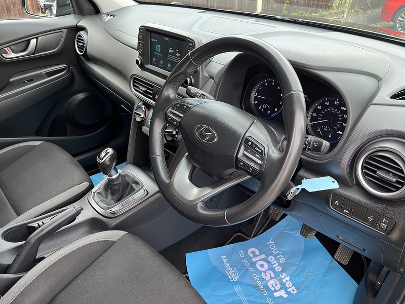 Hyundai KONA T-GDi SE - U450