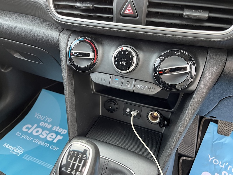 Hyundai KONA T-GDi SE - U450