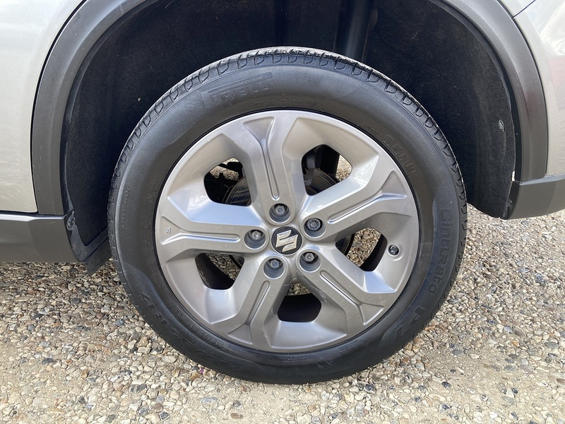 Suzuki Vitara SZ-T - U454