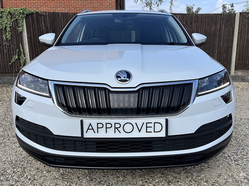Skoda Karoq TSI SE L - U459