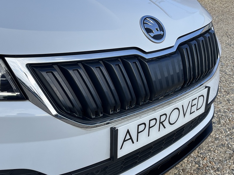 Skoda Karoq TSI SE L - U459