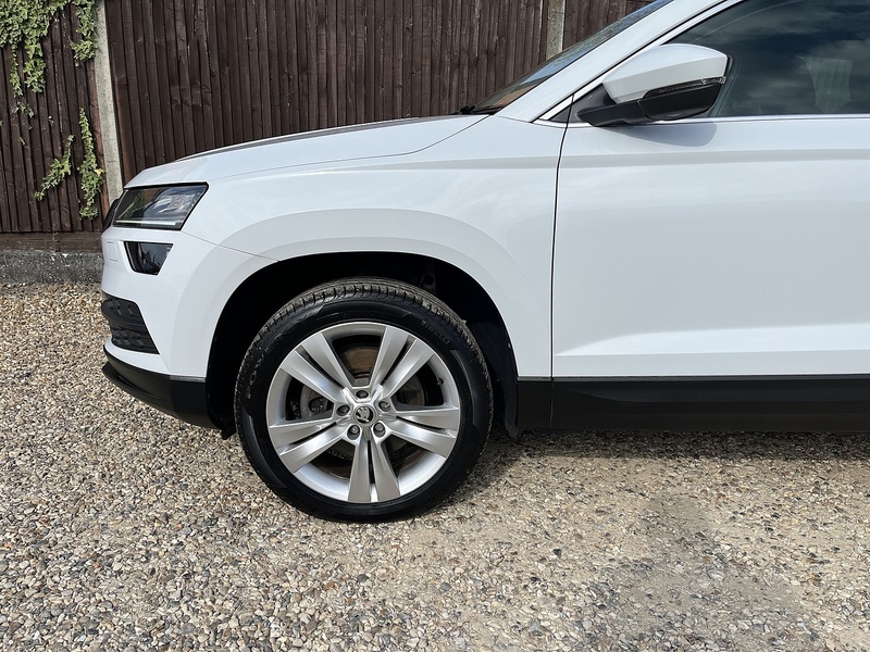 Skoda Karoq TSI SE L - U459